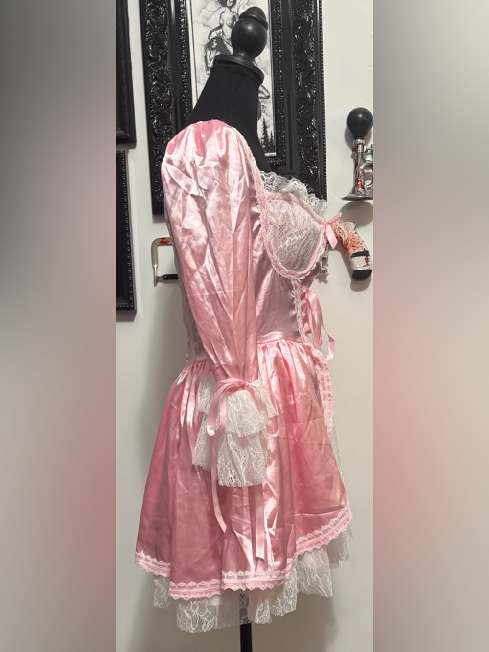 NWT Dolls Kill / Trickz N’ Treatz Cake Queen Marie Antoinette Costume Dress - Picture 4 of 6
